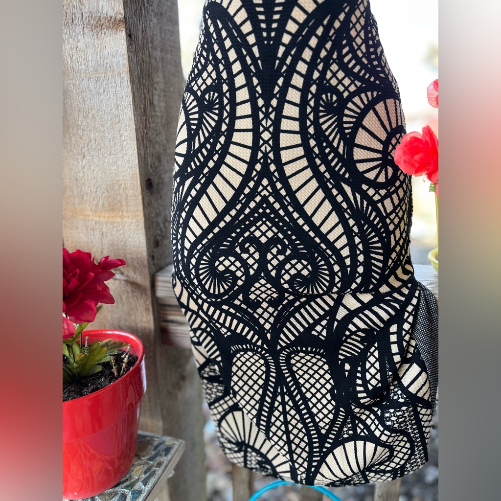 Eci Ny Black & Beige Print Soft Knit Pull-On Stretch Pencil Straight Skirt Nwt S